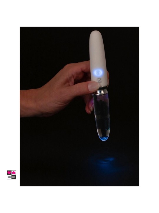 Illuminazione LED integrata nella punta in vetro: si attiva automaticamente all'accensione del vibratore. Luce azzurra soffusa.