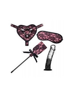 Set strap on in pizzo con mascherina e paddle