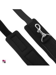 Manette per la Porta - Trasforma Ogni Porta in Un’ Area di Gioco BDSM Realizzate in neoprene e nylon dettaglio Fibbia